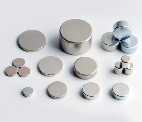 Rare Earth Ndfeb Disc Magnet mit individueller Magnetisierung unter Anleitung von Fachleuten