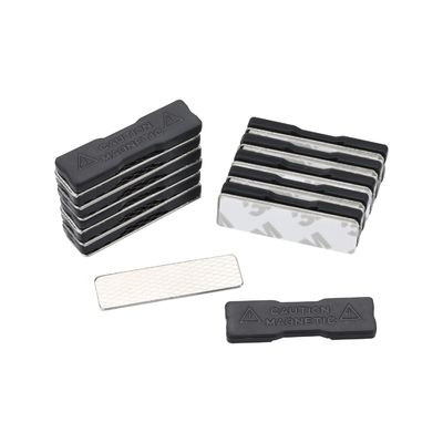 Block Magnetische Namensmarke Toleranz ± 1% Kunststoff-Namenmarke mit magnetischer Anlage