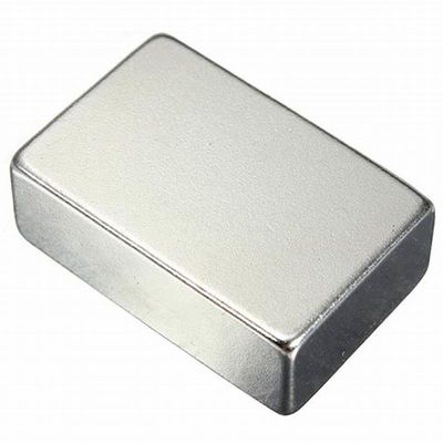 Neodym N52 Blockmagnet 50 mm x 30 mm x 10 mm mit Formverarbeitungsdienst
