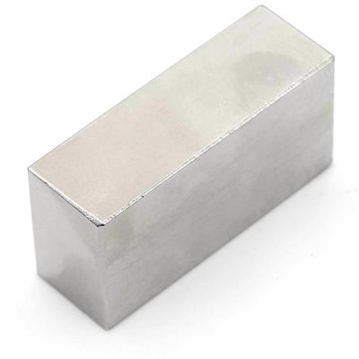 Maximale Arbeitstemperatur 60°C NdFeB-Magnet N52 Superstarker Block 50x25x10mm Neodym