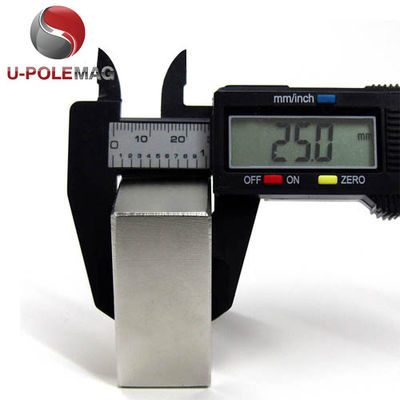 Industriemagneten N45 Block Neodym-Magnetmaterialien mit superstarker Festigkeit