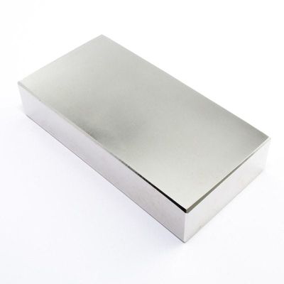 Zusammengesetzte Seltenerdmagneten Toleranz /- 0 Industrielle Magnetmaterialien für Industriezwecke