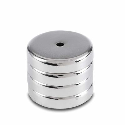 Gegenbohrloch NdFeB Topfmagnet D16MM /- 0 Toleranz Nickelplattierte Ni-Cu-Ni-Beschichtung