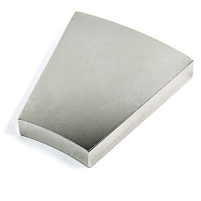 Segment Neodym-Magnet für kundenspezifische Gleichstrommotorteile 45SH-Bogen-Permanenter-Motomagnet