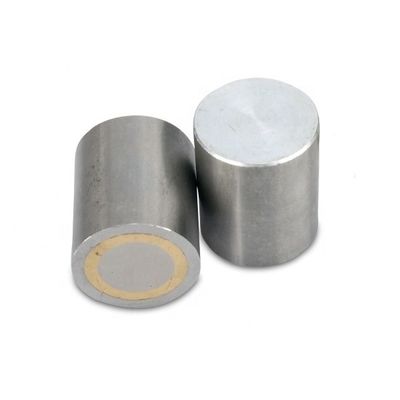 Alnico-Töpfermagnet mit Tassenform und Temperaturbeständigkeit bis zu 400 Grad Celsius