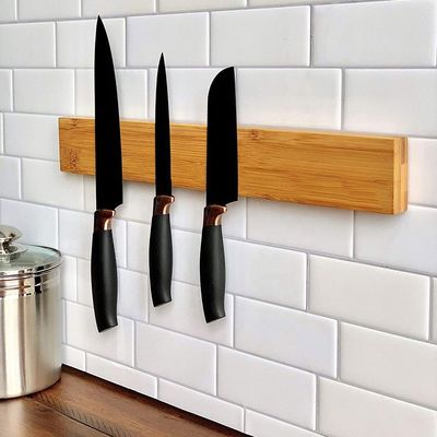 Verbessern Sie Ihre Küche mit einem Magnetmesser-Set und einem Bamboo Acacia Walnuss-Speicherblock