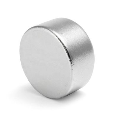 NdFeB-Grad Magnetisierter Richtungsdicke, individuell angepasste Größe, Sinterscheibe, Permanenter Magnet