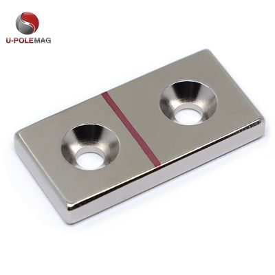 N45 Quadratblock-Gegensunken-Loch-Magnet in helles Silber Sinterneodym-Material