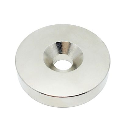 N52 Neodym-Magnet mit Industrie-Magnet-Form Topf / Tasse Form und Countersunk Loch