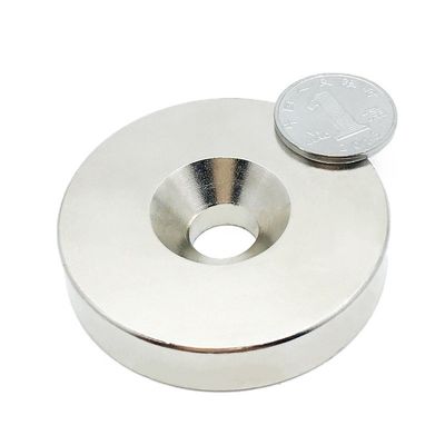 N52 Neodym-Magnet mit Industrie-Magnet-Form Topf / Tasse Form und Countersunk Loch