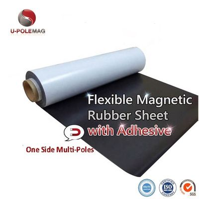 Flexible Magnetpapierrolle aus Gummi mit Klebstoff für eine starke und langlebige Bindung