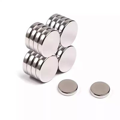 Nickelbeschichtung N52 Neodym-Disc-Magnet mit ±3% Toleranz und individueller Festigkeit
