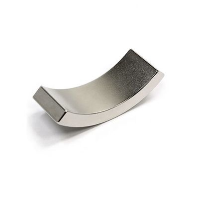 ISO14001/9001 zertifizierter hochwertiger kundenspezifischer Neodymium-Bogenmagnet für Halbach
