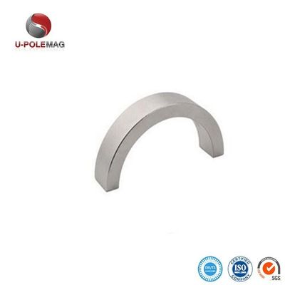 ISO14001/9001 zertifizierter hochwertiger kundenspezifischer Neodymium-Bogenmagnet für Halbach