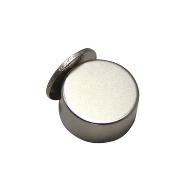Kraftvoller Seltene Erden-NdFeb-Magnet Permanent N52 Achsalkreisförmig Neodym-Magnete D30x10mm