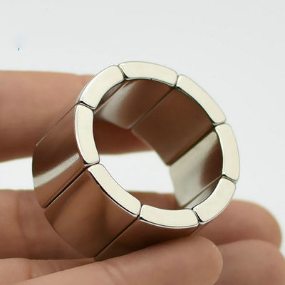 Windturbinengenerator N42UH Neodym-Bogensegment-Motormagnet mit Nickellack