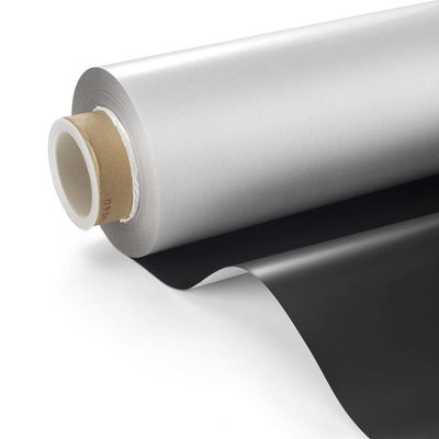 Auf Wunsch gedruckt Ferrit-Magnetrolle aus weichem Gummi Flexible Magnetrolle mit Klebstoff