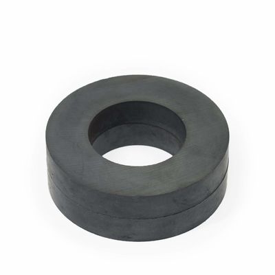 Starke und langlebige Permanente Y30 Keramikferritringmagnete für Lautsprechersysteme