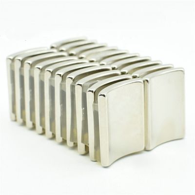 Hauptmaterialien NdFeB Hochtemperaturbogenmagnete für Motorgeneratoren von Trustworthy