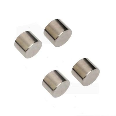Maximale Arbeitstemperatur 80 °C NdFeB-Magnet N52 30x30 für Effizienz und Langlebigkeit
