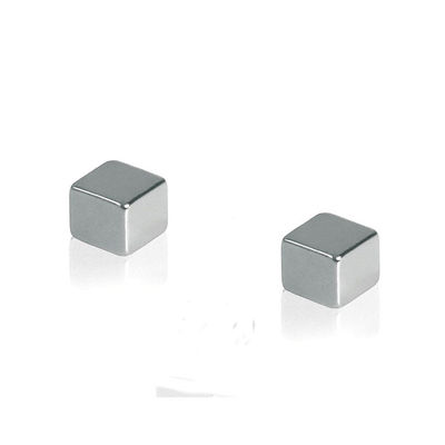 Dauermagnet N42 50x50x25 Neodym-Quadratzylinder für industrielle Anwendungen