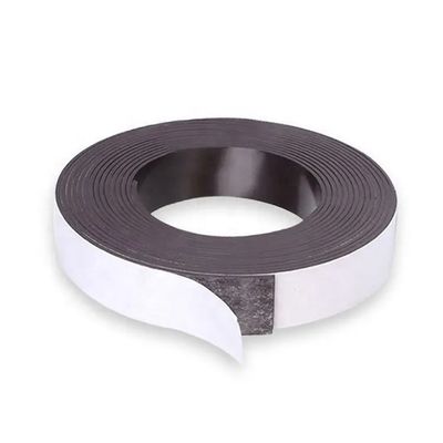 Probe Isotropischer Gummi-Magnet Flexibles Whiteboard-Blatt Trockenlöscherolle PVC Schwarze Probe