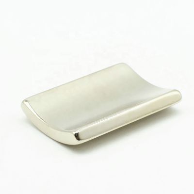 N52 Krümmter Neodym-Magnet-Segment für den Motor ±0,01 mm Toleranzprobe angeboten