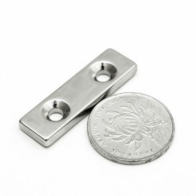 Superstarke Doppelloch-Neodym-Blockmagnete zur Widerstandsfähigkeit gegen Ingenieurtemperaturen