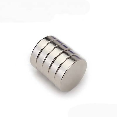 Neodymmagnete mit 20 Jahren Erfahrung und ISO9001 ISO/TS 16949 Zertifizierung