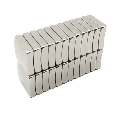 Sonder NdFeB-Motorbogenmagnet Supergroßer Neodym-Segmentmagnet mit N35-N52-Klasse