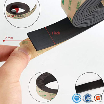Flexibles Neodymium-Magnetband 30x1,5 mm mit Dauerklebstoff und Schneidservice