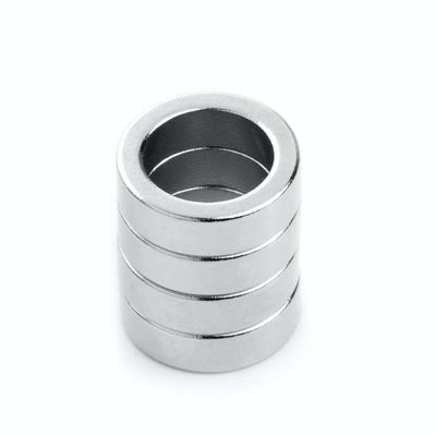 Diametral magnetisierte Ringmagnete mit hoher Magnetisierungsfestigkeit