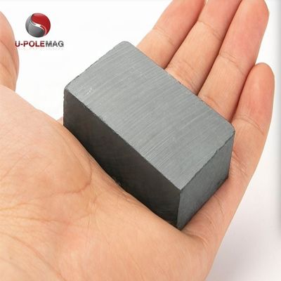 Anpassungsfähige schwarze Ferritmagnete mit starken dauerhaften Industrieblöcken