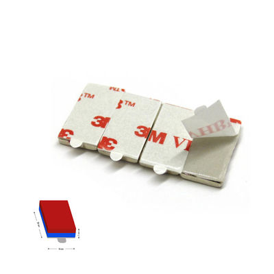 Schneidedienst hohe Festigkeit N52 NdFeB Magnet Block Neodym Magnet mit 3M Klebstoff